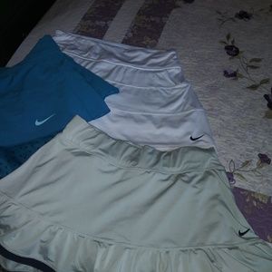 Nike skirt lot